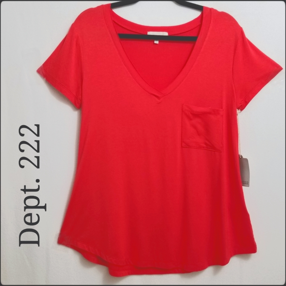 NWT- Dept. 222, Luxuriously Soft Pocket Tee Shirt, Small